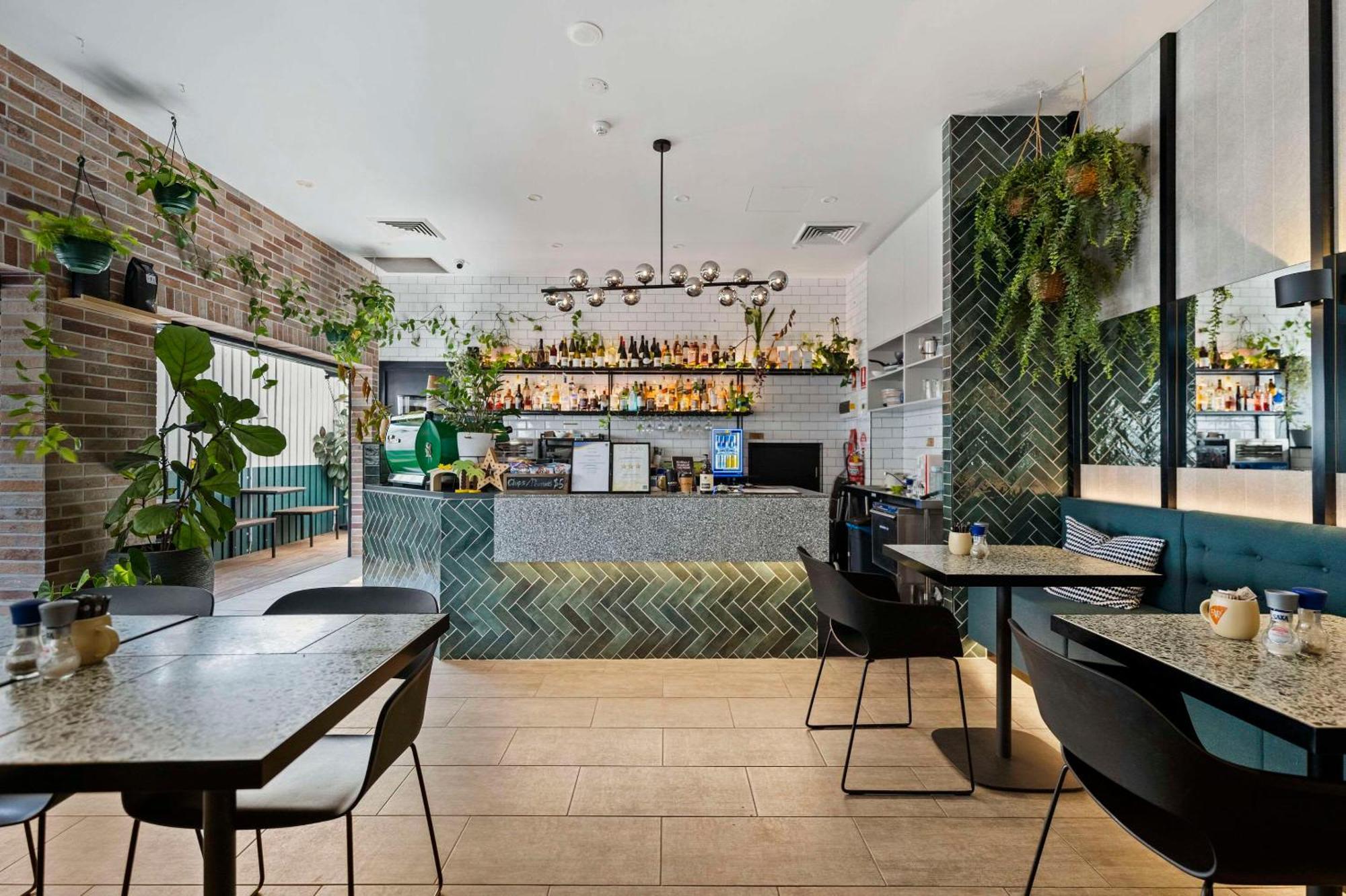 The Kingsford Airport, Ascend Collection Hotel