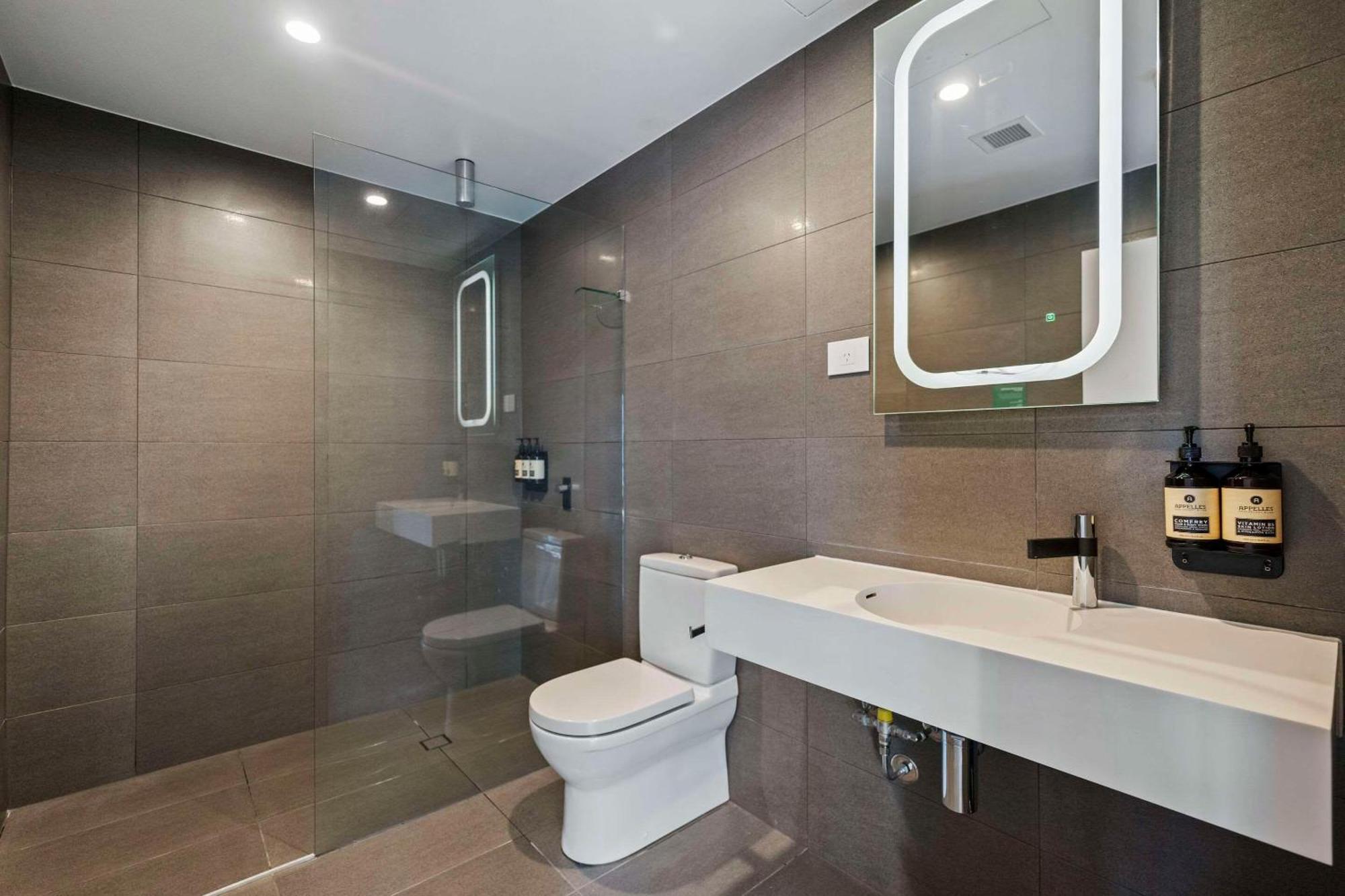 The Kingsford Airport, Ascend Collection 4*